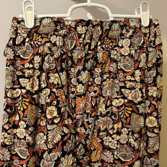LIZ CLAIBORNE Capri Pants, Size XL, Casual Comfort Cotton/Rayon Blend, Floral - Picture 4 of 8